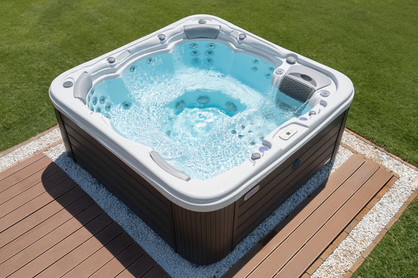 Spa-Plug-and-Play-Branchez-et-Profitez-Guide-Complet-2025 Market Spas France